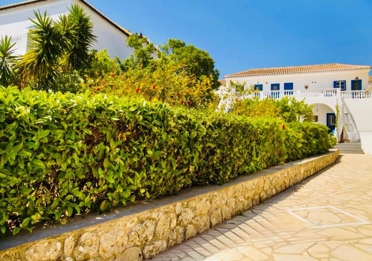 Villa Jenny Stylianou Spétses Exteriör bild